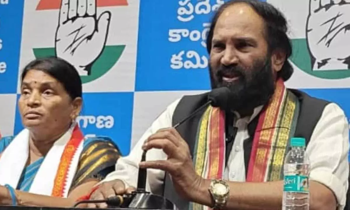 Uttam Kumar Reddy Welcomes Shankaramma to Congress; flays BJP and BRS Parties