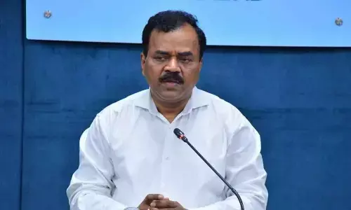 HMWSSB MD inspects filling stations