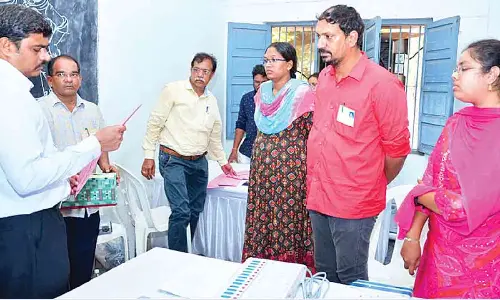 Kakinada: 12,329 govt staff exercise franchise