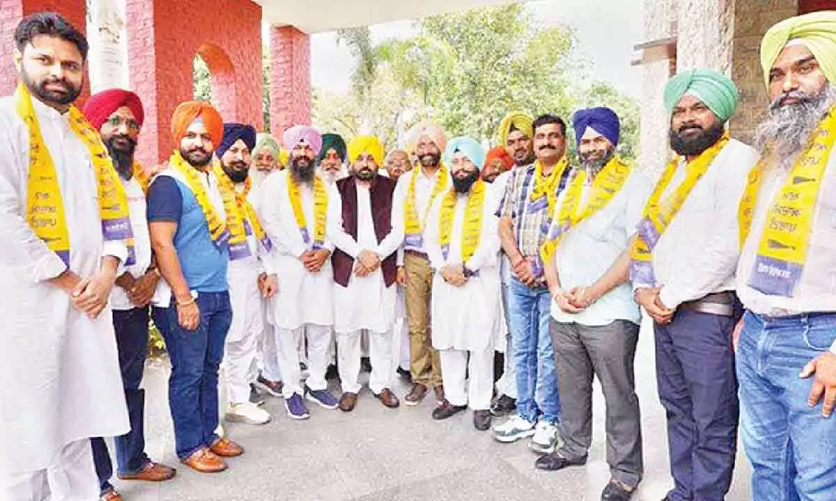 After quitting SAD, Hardeep joins AAP