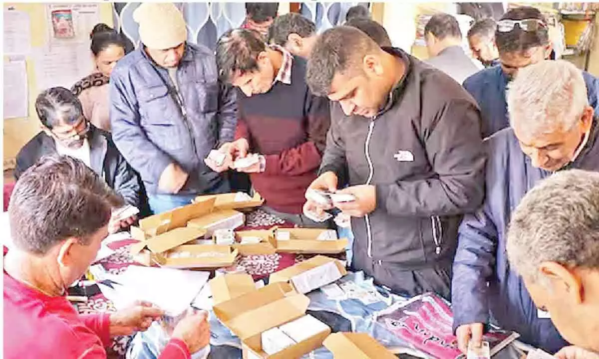 Srinagar: 52,100 Kashmiri migrants eligible to vote