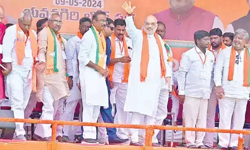 ‘Vote for Vikas’ vs ‘Vote for Jihad’