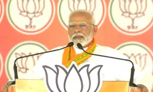 PM Modi Outlines Modi Guarantee and Criticizes Opposition in Narayanpet