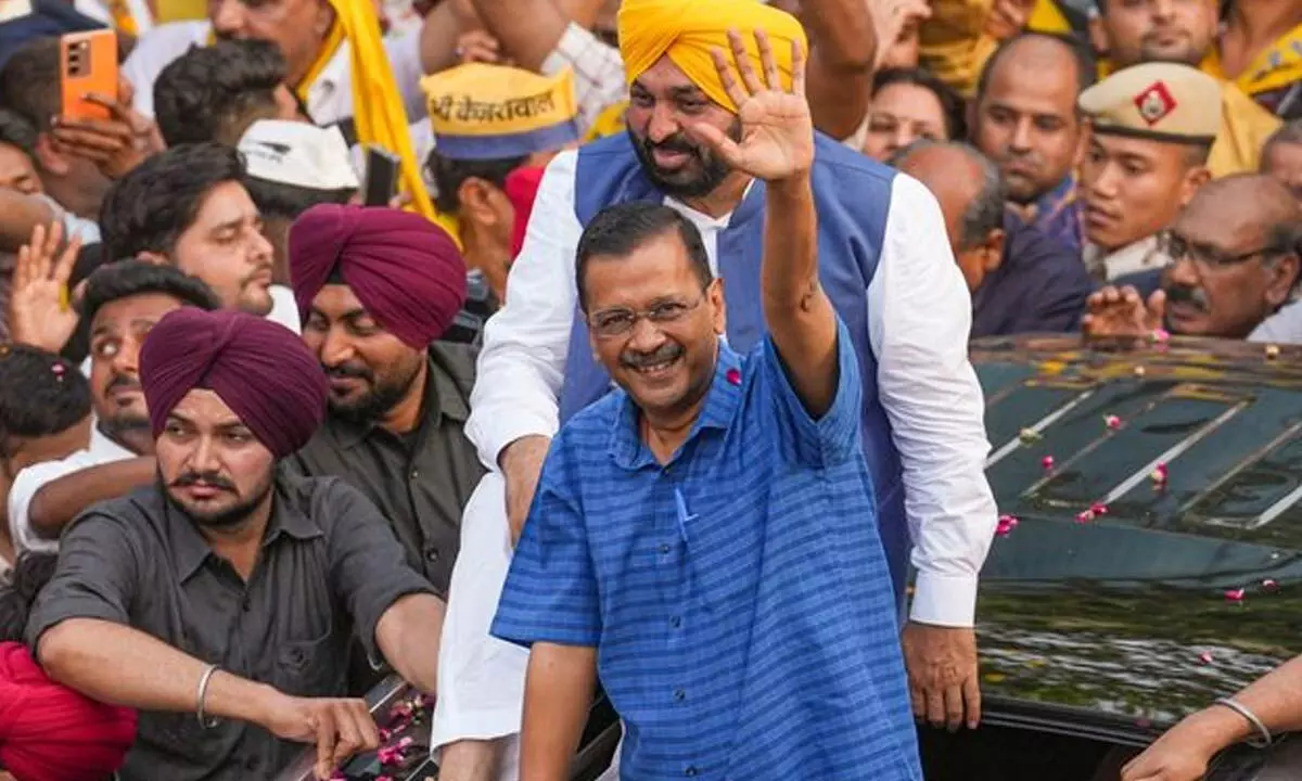 Modi will make Shah PM if BJP wins polls: Kejriwal