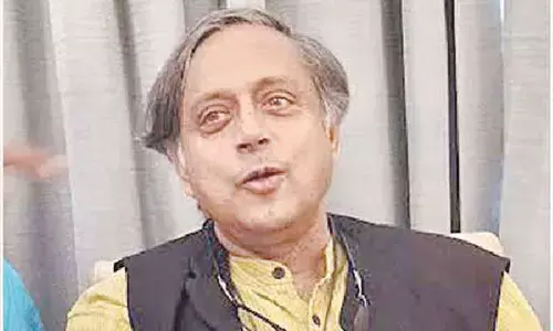 Visakhapatnam: Tharoor assures Congress will fulfill unrealised aspirations of AP