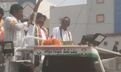 Deputy CM Batti Vikramarka Campaigns for Mallu Ravi in Lok Sabha Elections Road Show