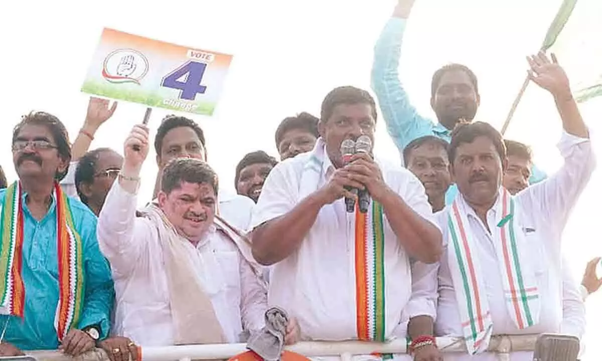 Congress flag will be hoisted in Karimnagar says Ponnam Prabhakar
