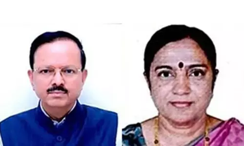 In absence of a wave, two prominent medicos slug it out in BJP bastion Dhule