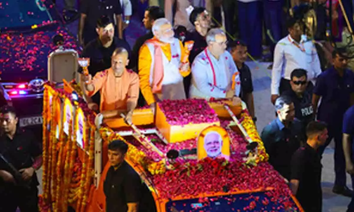 On eve of nomination filing, PM Modis roadshow gets bigger than before in Varanasi