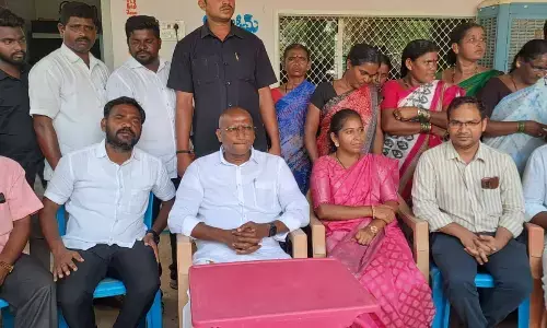 RS Praveen Kumar inspects polling booths, says people voting peacefully