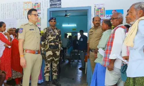 Police Commissioner visited critical polling centres