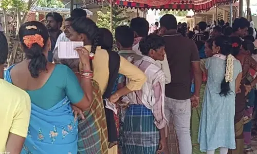40.52 percent polling reported till 1 pm in Srikakulam