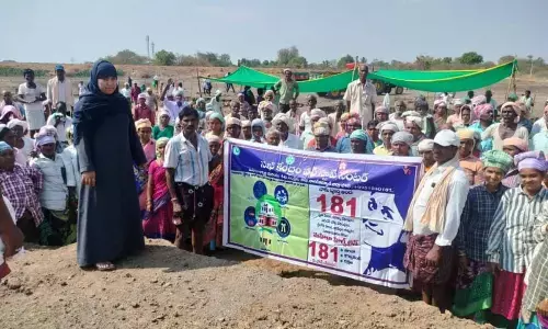 Awareness seminar on Sakhi services and child marriage