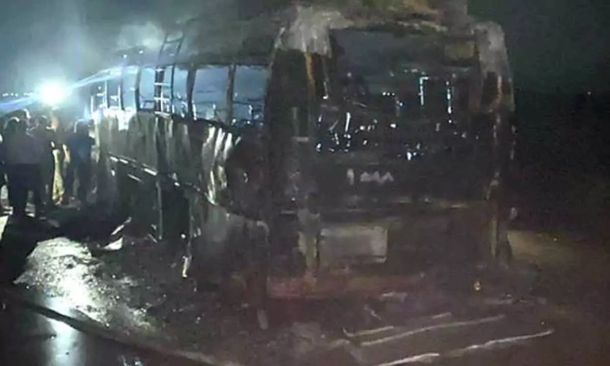 Eight dead as fire breaks out from a private bus after collision with tipper in Palnadu