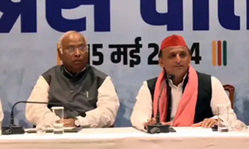 Fight over free ration: Kharge promises 10 kg against NDA’s 5kg if INDIA bloc forms govt