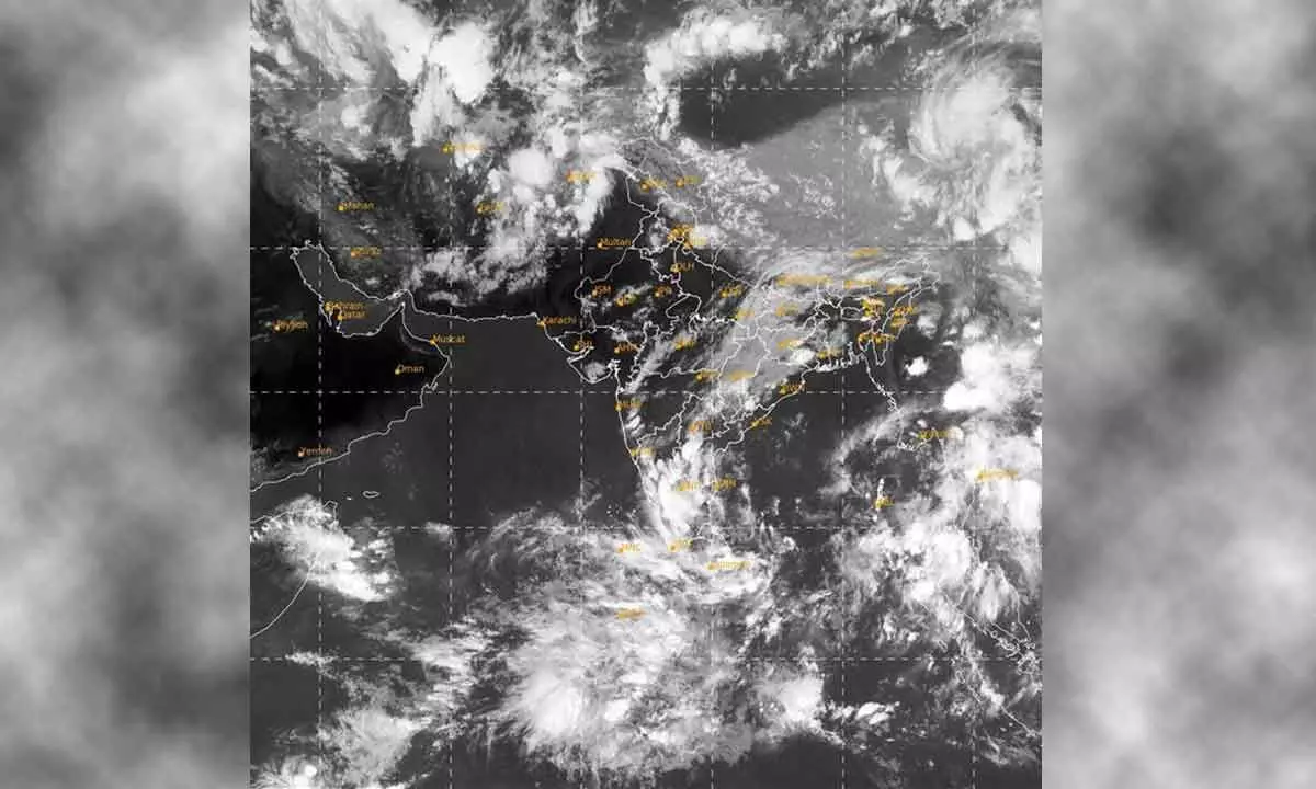 Rains continue to lash Kerala; IMD issues orange alert