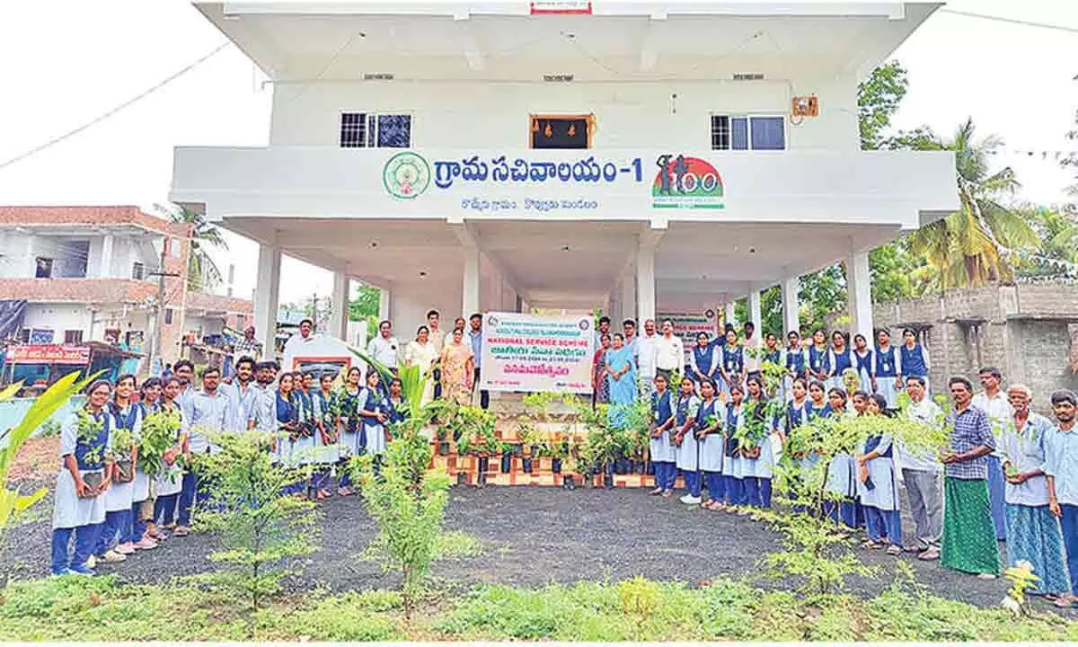 NSS volunteers plant saplings in Dommeru