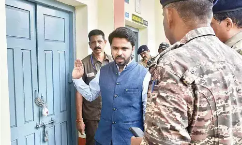 Eluru: EVM strong rooms inspected