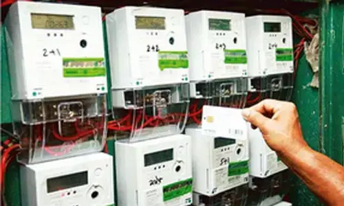 Vadodara residents protest against high electricity bills from new smart meters