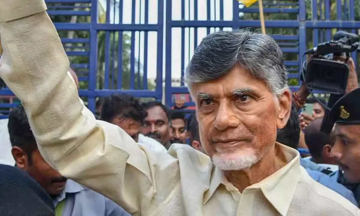 Chandrababu Naidu off to US for medical check up