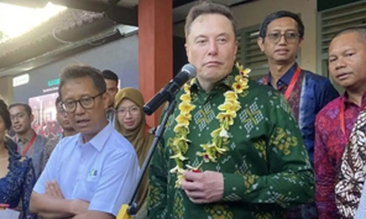 Elon Musk launches Starlink in Indonesia