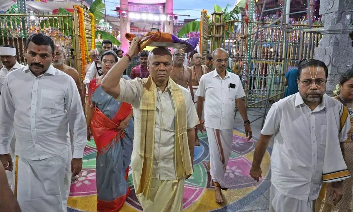 Tirupati: Lord Govindaraja Swamy rides on Garuda Vahanam