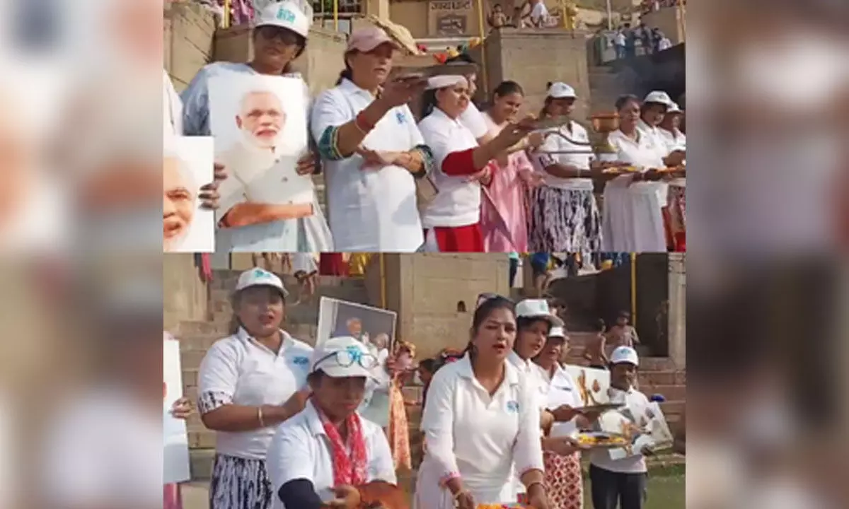 Varanasi women perform Ganga aarti for PM Modis victory in LS polls
