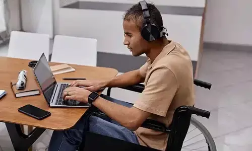 Specially Abled Students Excel in Online Courses