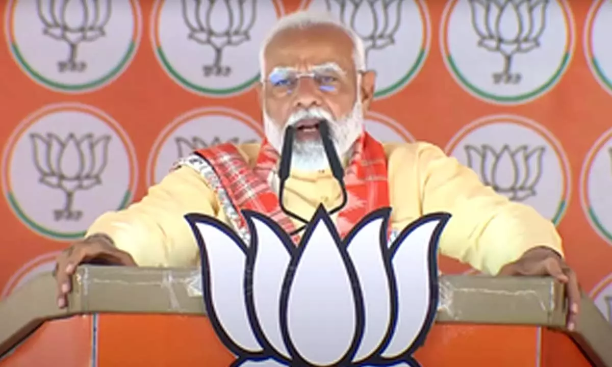 PM Modi recounts Sitaram Kesri episode to attack Congress
