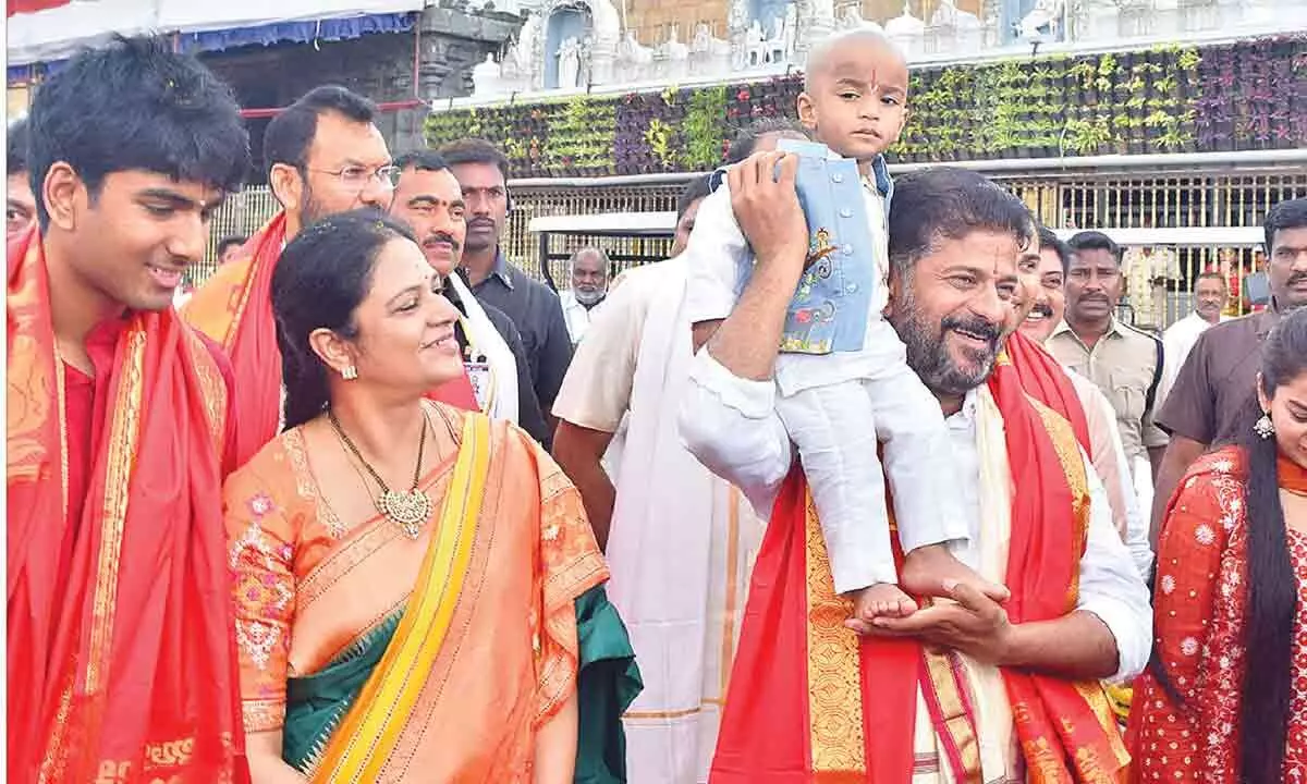 Tirumala: Revanth prays at Tirumala, wishes good ties with Andhra Pradesh