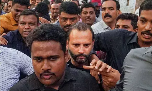 Porsche teen bail cancelled, sent to observation home