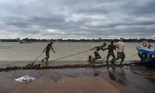 Low Pressure Area Forms in Bay of Bengal, slight rains likely in AP, fishermen alerted