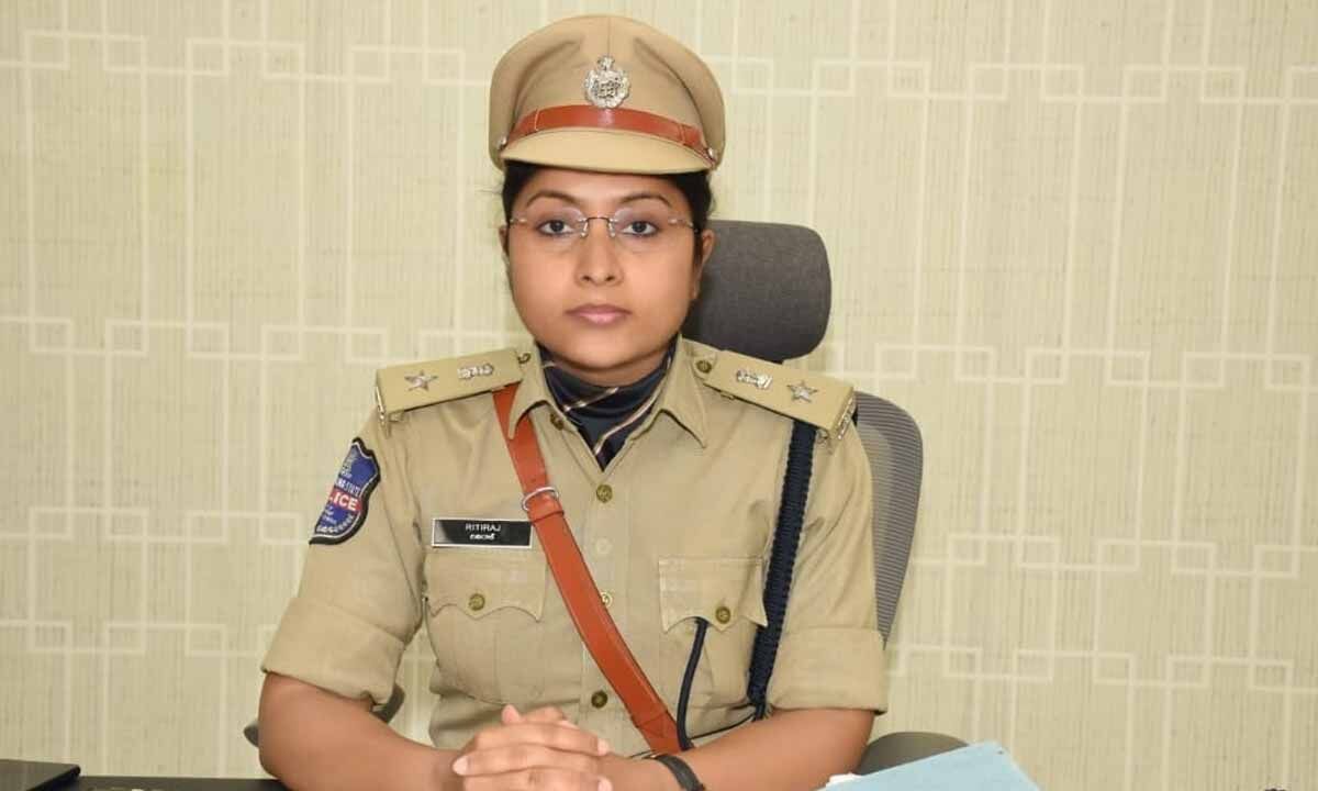 SP Riti raj Warns on the idol conflict in Gattu mandal