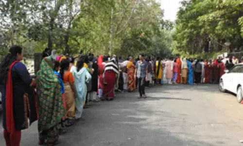 Polling underway for Delhi LS polls, voters make beeline to exercise their right