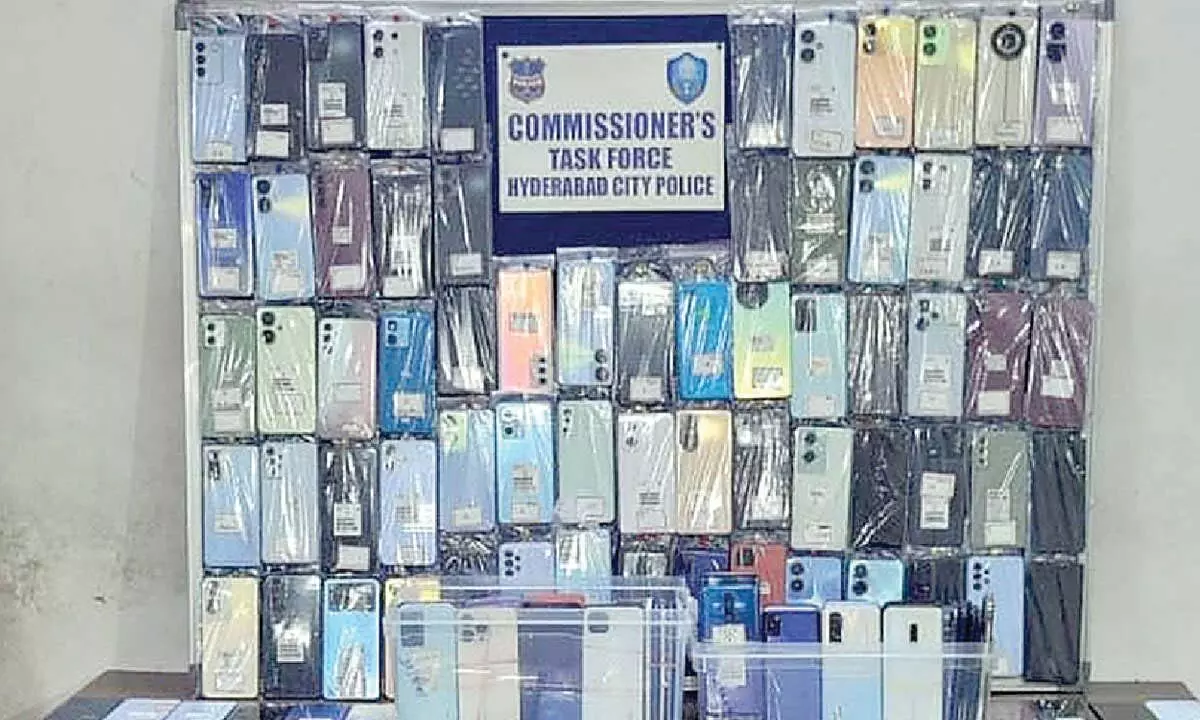 Hyderabad: Cops outsmart smartphone thieves, 713 pieces seized