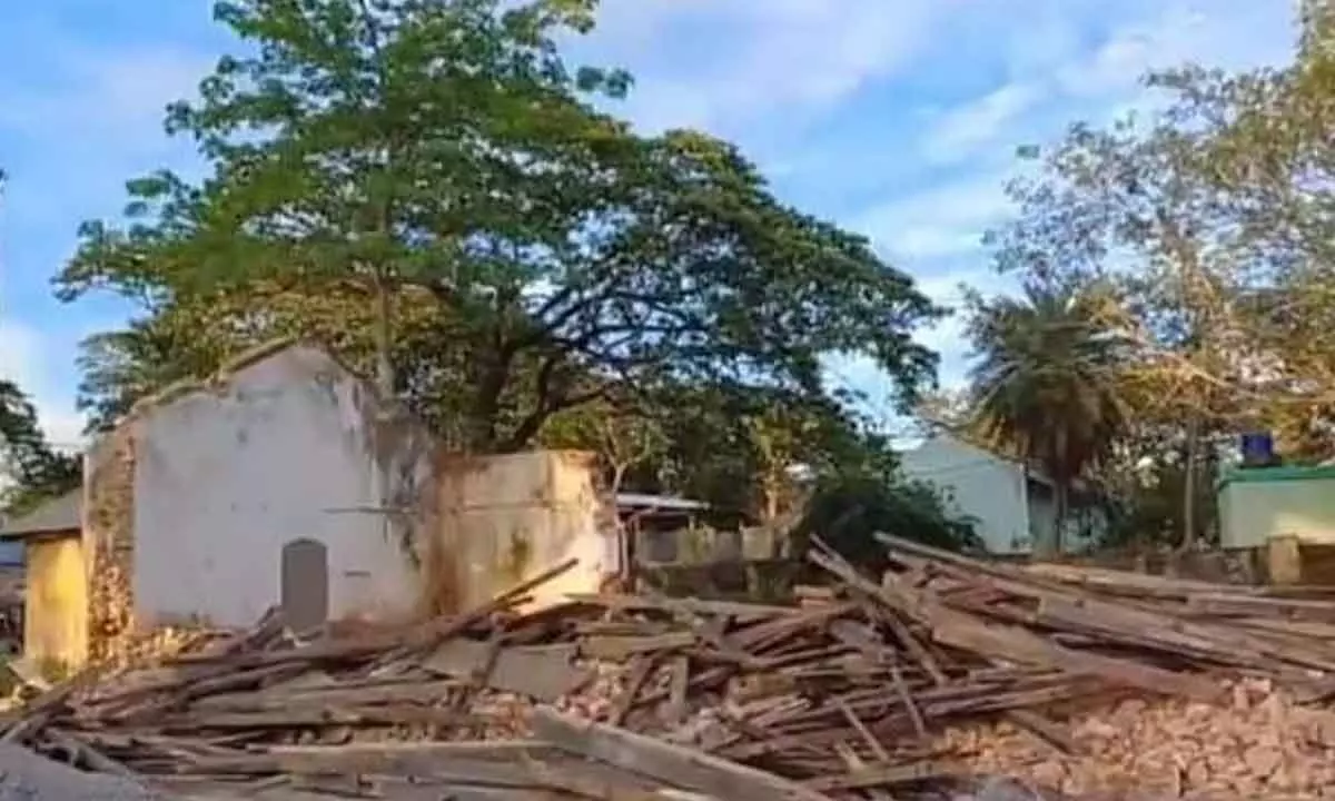 135-yr-old heritage parcel godown demolished, hopes shattered