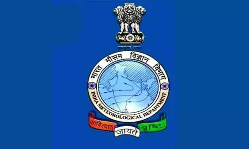 IMD issues warning to districts in AP and Telangana