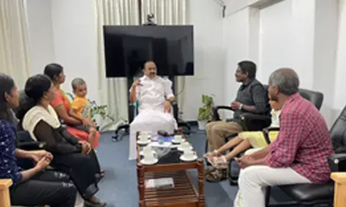 Family meets Kerala LoP seeking help in getting compensation from Air India Express