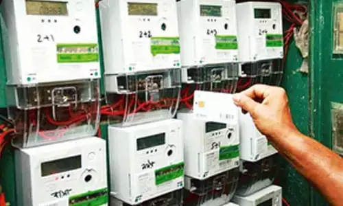 Protest in Vadodara over smart electricity meters