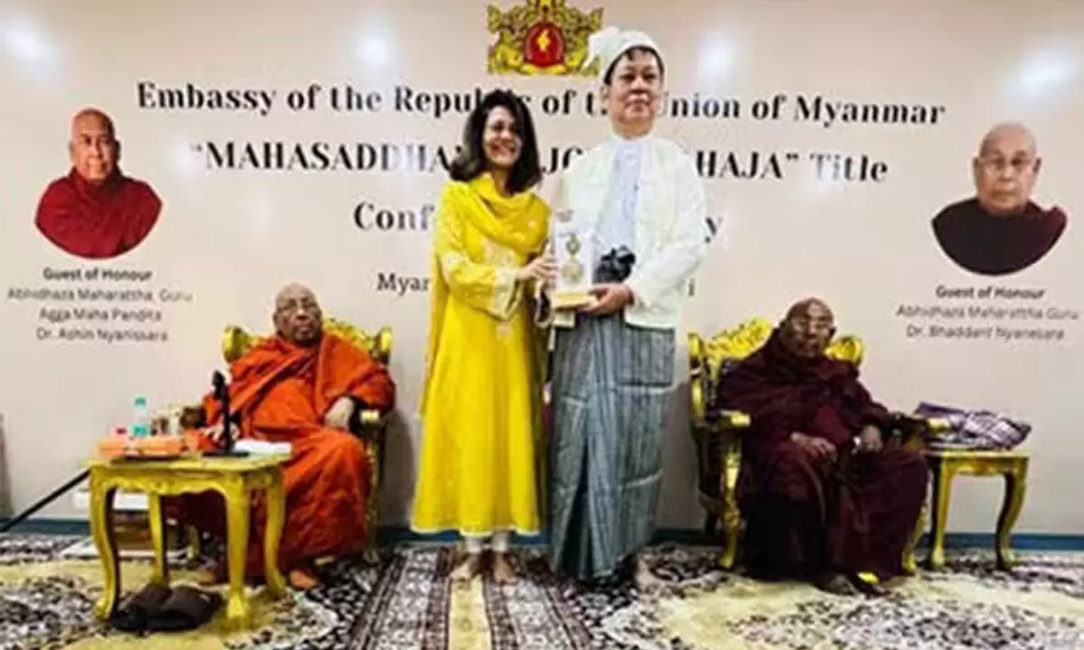 Saluja conferred top Buddhist peace award