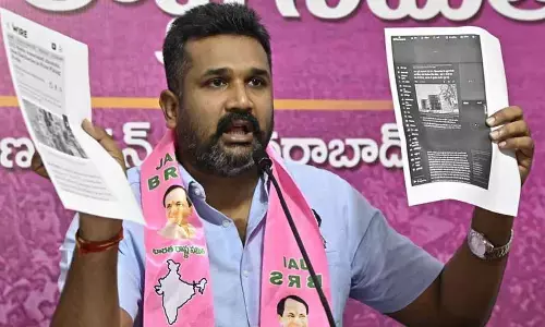 Cong opening doors for illegal liquor companies: BRS leader