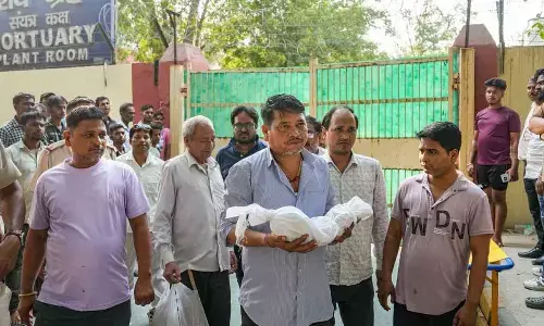 Court sends owner, another doctor to 3-day police custody