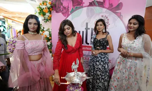Actress Rithu Chowdary Inaugurates Sutraa Exhibition at Novotel HICC