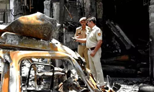 Delhi L-G orders ACB probe into registration of nursing homes after hospital fire tragedy