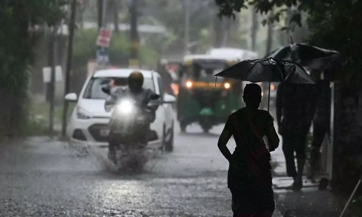 Incessant rains disrupt life in Kerala
