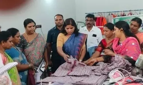 Khammam: ‘Stitching’ a path to financial independence