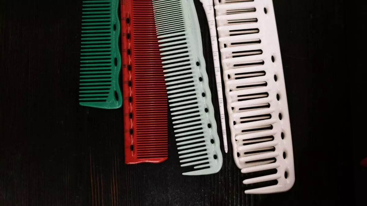 How to choose the best hair comb for your hair type