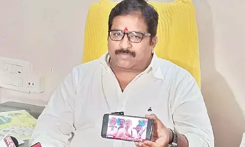 Damacharla questions police on opening rowdy sheets on TDP workers