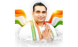 Bhongiri  Congress candidate Chamala Kiran Kumar Reddy is leading by 20,000 vites after fourth round. 