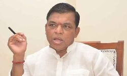 Mahbubabad Parliament: At the end of the 8th round, Congress candidate Porika Balaram Naik lead by 80364 votes.